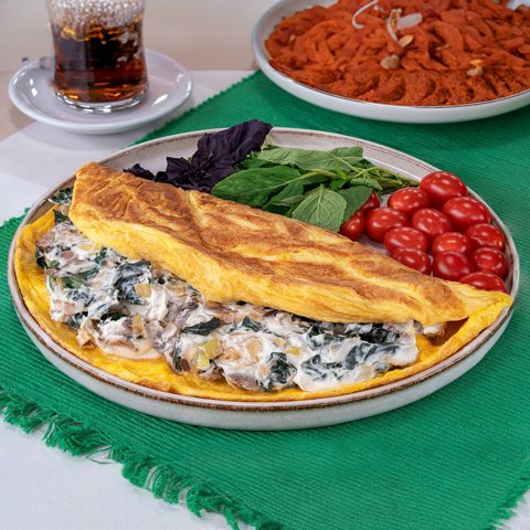 Labneli Sebzeli Omlet